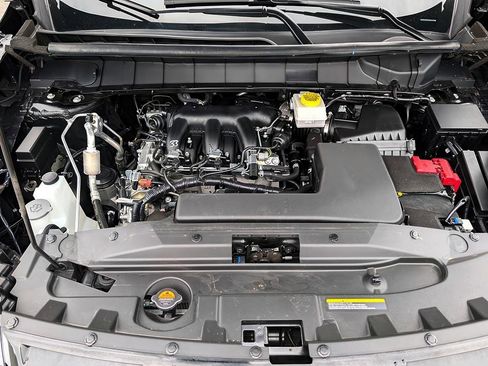 Used 2025 Nissan Pathfinder SV AWD/4WD image 28