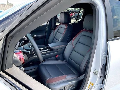 New 2027 Chevrolet Equinox RS FWD image 10