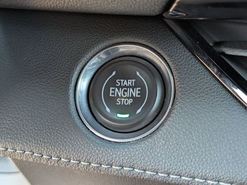 Used 2026 Buick Enclave Sport Touring FWD image 18