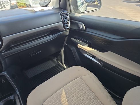 Certified 2024 Ford Ranger XLT w/ Technology Package image 11