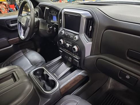 Used 2019 GMC Sierra 1500 SLT image 28