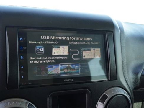 Used 2016 Jeep Wrangler Sport w/ Connectivity Group image 15