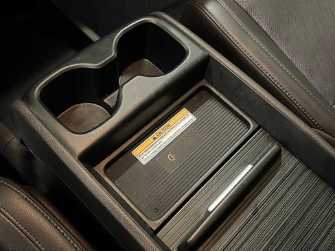 Used 2020 Honda Odyssey Elite image 23