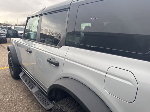 New 2026 Ford Bronco Badlands image 5
