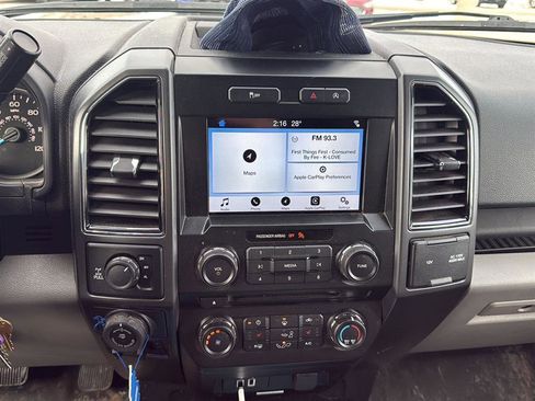 Used 2018 Ford F150 XLT w/ Equipment Group 302A Luxury image 8