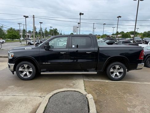 Used 2020 RAM 1500 Laramie AWD/4WD image 10