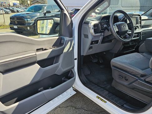 Used 2023 Ford F150 XLT w/ Trailer Tow Package AWD/4WD image 18