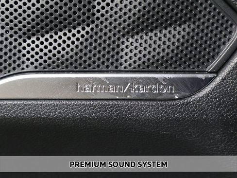 Certified 2023 Hyundai Santa Fe SEL w/ Premium Package image 3