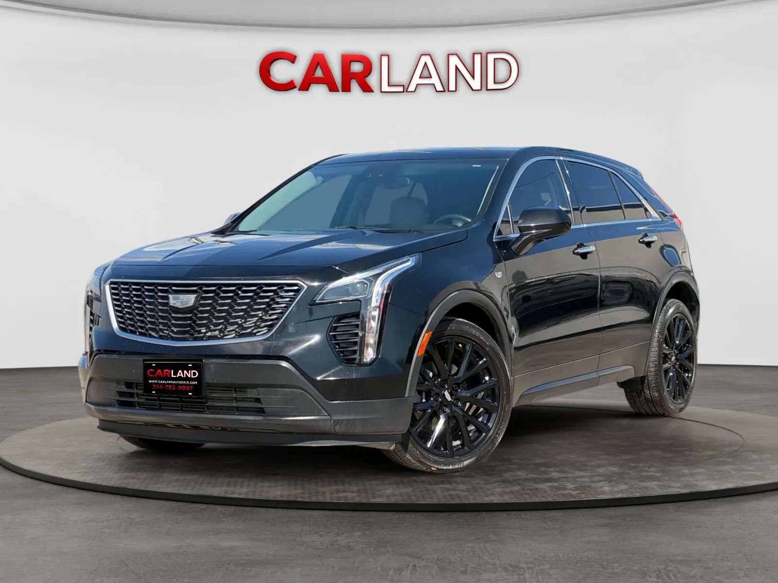 Used 2022 Cadillac XT4 Luxury w/ LPO, Onyx Lite Package FWD image 1