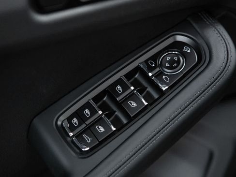 New 2026 Porsche Macan S AWD/4WD image 24