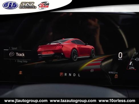 Used 2025 Ford Mustang Coupe RWD image 13