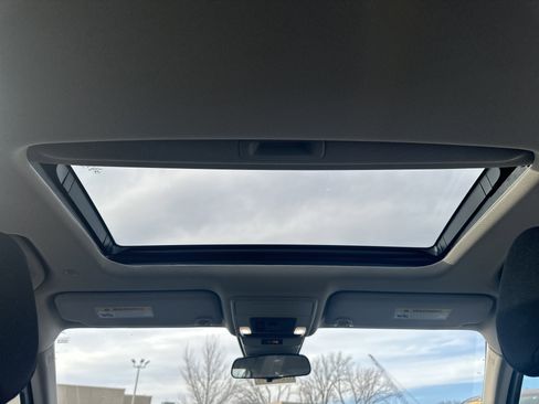 Used 2023 Honda Accord EX image 16