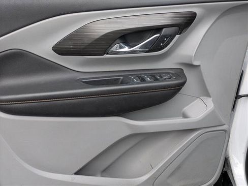 Used 2019 GMC Terrain SLT image 14