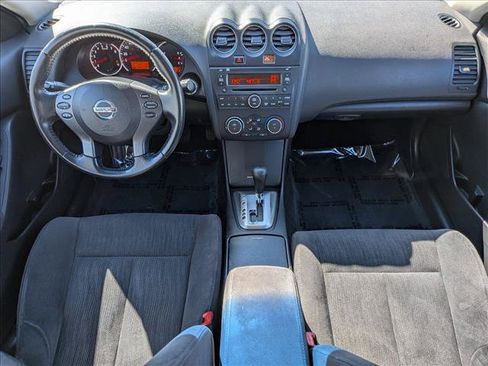 Used 2011 Nissan Altima 3.5 SR FWD image 15