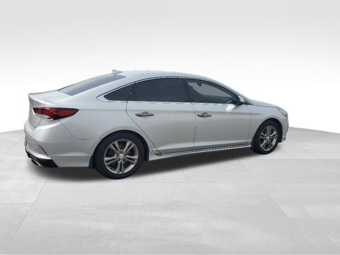 Used 2019 Hyundai Sonata Sport w/ Tech Package 03 FWD image 6