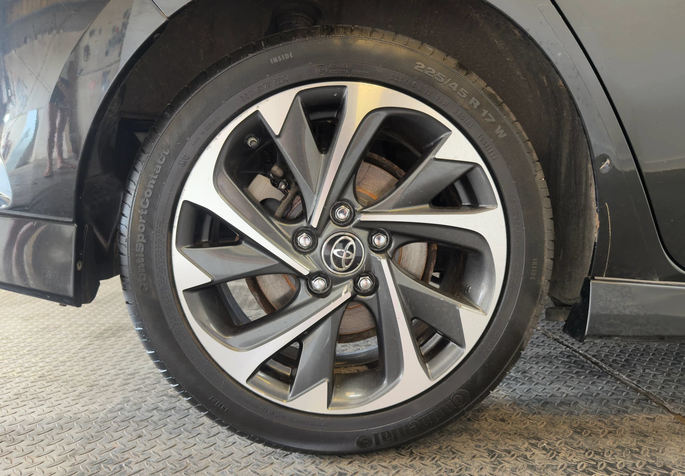 Used 2017 Toyota Corolla iM w/ All-Weather Mat Package FWD image 20