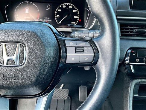 Certified 2025 Honda Pilot EX-L image 12