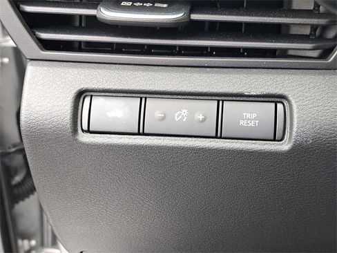 Used 2024 Nissan Altima 2.5 SR w/ SR Premium Package image 25