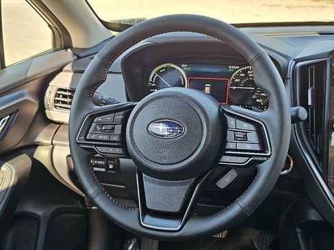 New 2026 Subaru Crosstrek 2.5i Limited AWD/4WD image 32