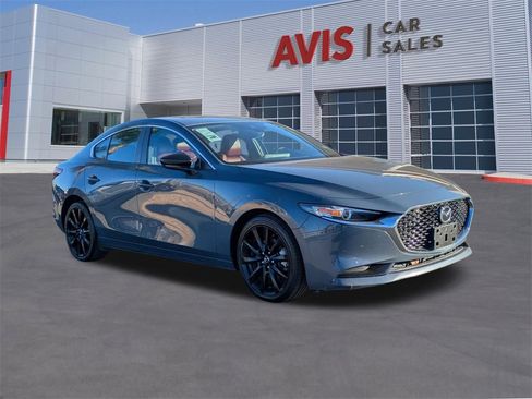 Used 2023 MAZDA MAZDA3 s image 3