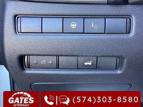 Used 2023 Nissan Rogue Platinum w/ Platinum Premium Package AWD/4WD image 30
