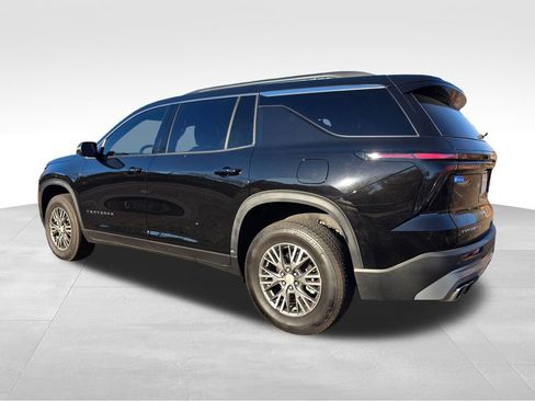 New 2026 Chevrolet Traverse LT w/ LPO, Floor Liner Package FWD image 4