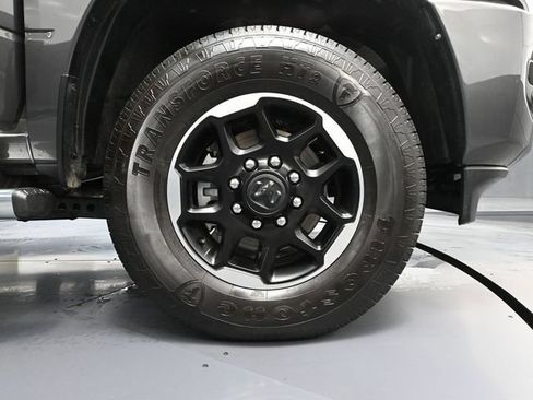 Used 2026 RAM 2500 Laramie AWD/4WD image 18