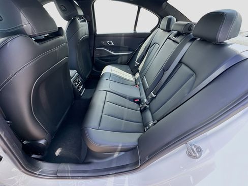 New 2026 BMW 330i Sedan w/ M Sport Package RWD image 20