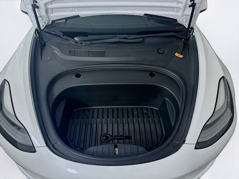 Used 2021 Tesla Model 3 Standard Range Plus RWD image 32