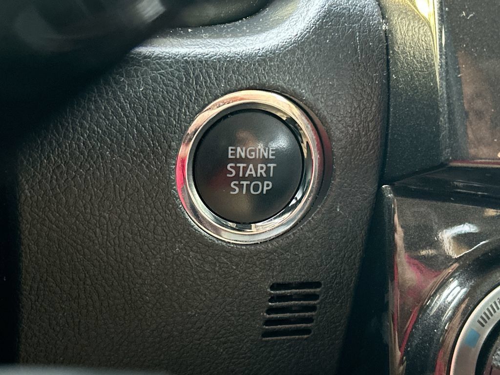 Used 2022 Toyota 4Runner TRD Pro AWD/4WD image 19