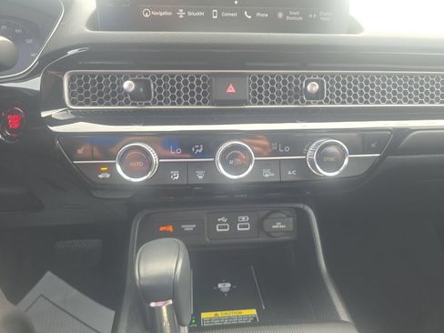 Certified 2024 Honda Civic Touring image 29