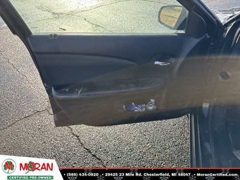 Used 2012 Dodge Avenger SE image 9