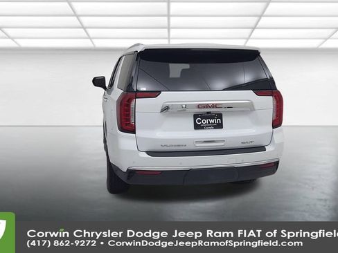 Used 2023 GMC Yukon SLT image 12
