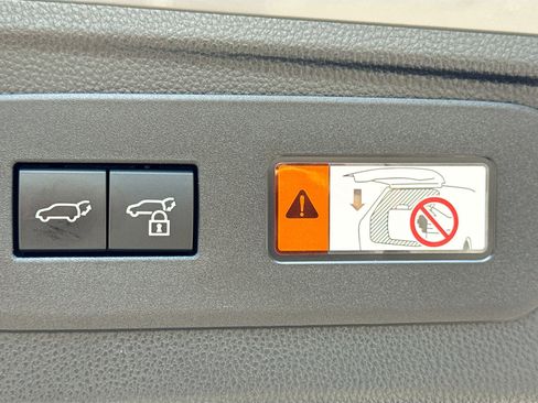 Used 2024 Lexus GX 550 w/ Accessory Package (Z1) image 14