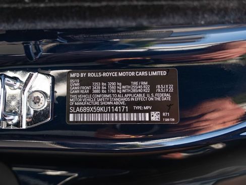 Certified 2019 Rolls-Royce Cullinan AWD/4WD image 47