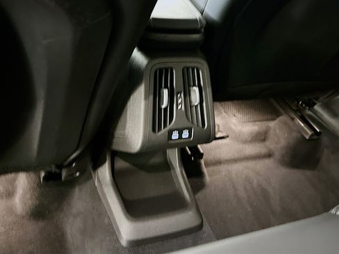 Used 2025 BMW X2 xDrive28i AWD/4WD image 28