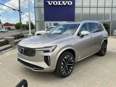 New 2026 Volvo XC90 T8 Ultra w/ Lounge Package