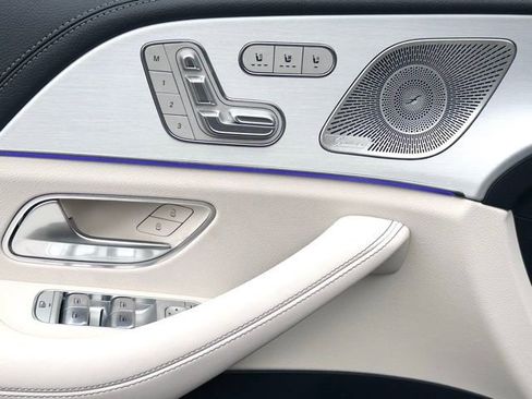 New 2026 Mercedes-Benz GLE 53 AMG 4MATIC Coupe image 27