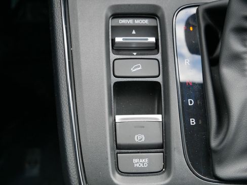 Certified 2023 Honda CR-V Sport image 32