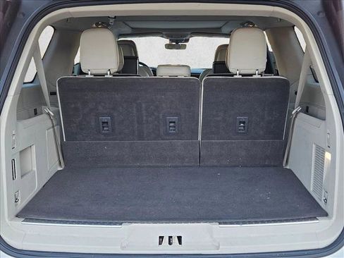 Used 2019 Lincoln Navigator L Reserve w/ Cargo Package image 6