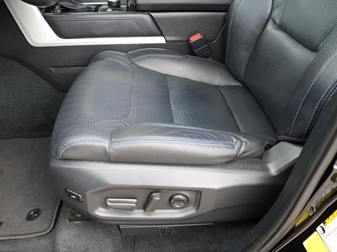 Used 2024 Toyota Tundra Platinum image 16