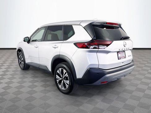 Used 2023 Nissan Rogue SV AWD/4WD image 5