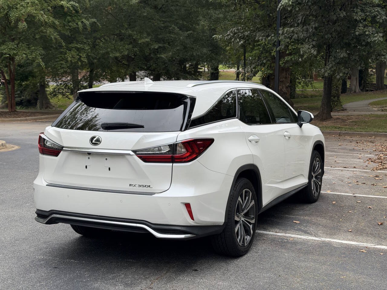 Used 2018 Lexus RX 350L AWD image 4