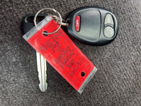 Used 2008 Chevrolet Colorado LT image 18