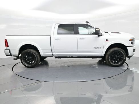 New 2025 RAM 3500 Limited image 5