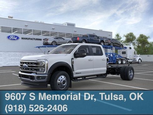 New 2026 Ford F450 Lariat image 2