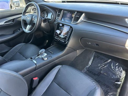 Certified 2022 INFINITI QX50 Luxe w/ Appearance Package image 8