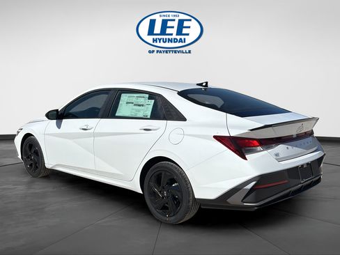Certified 2026 Hyundai Elantra Sport FWD image 4