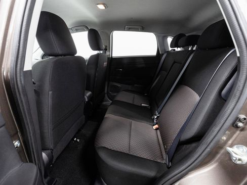 Used 2017 Mitsubishi Outlander Sport ES image 5