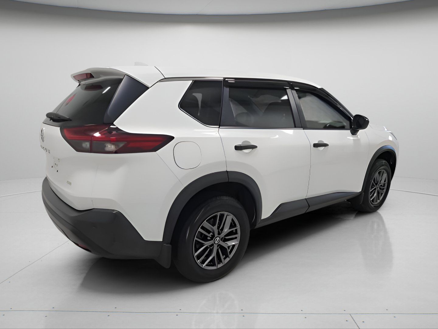 Used 2021 Nissan Rogue S AWD/4WD image 6